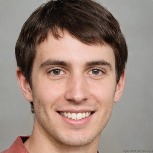 Lucas Martin — Contributeur high-tech